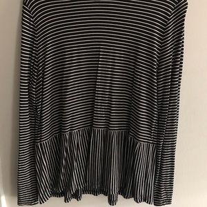 Old Navy Relax Peplum stripped top